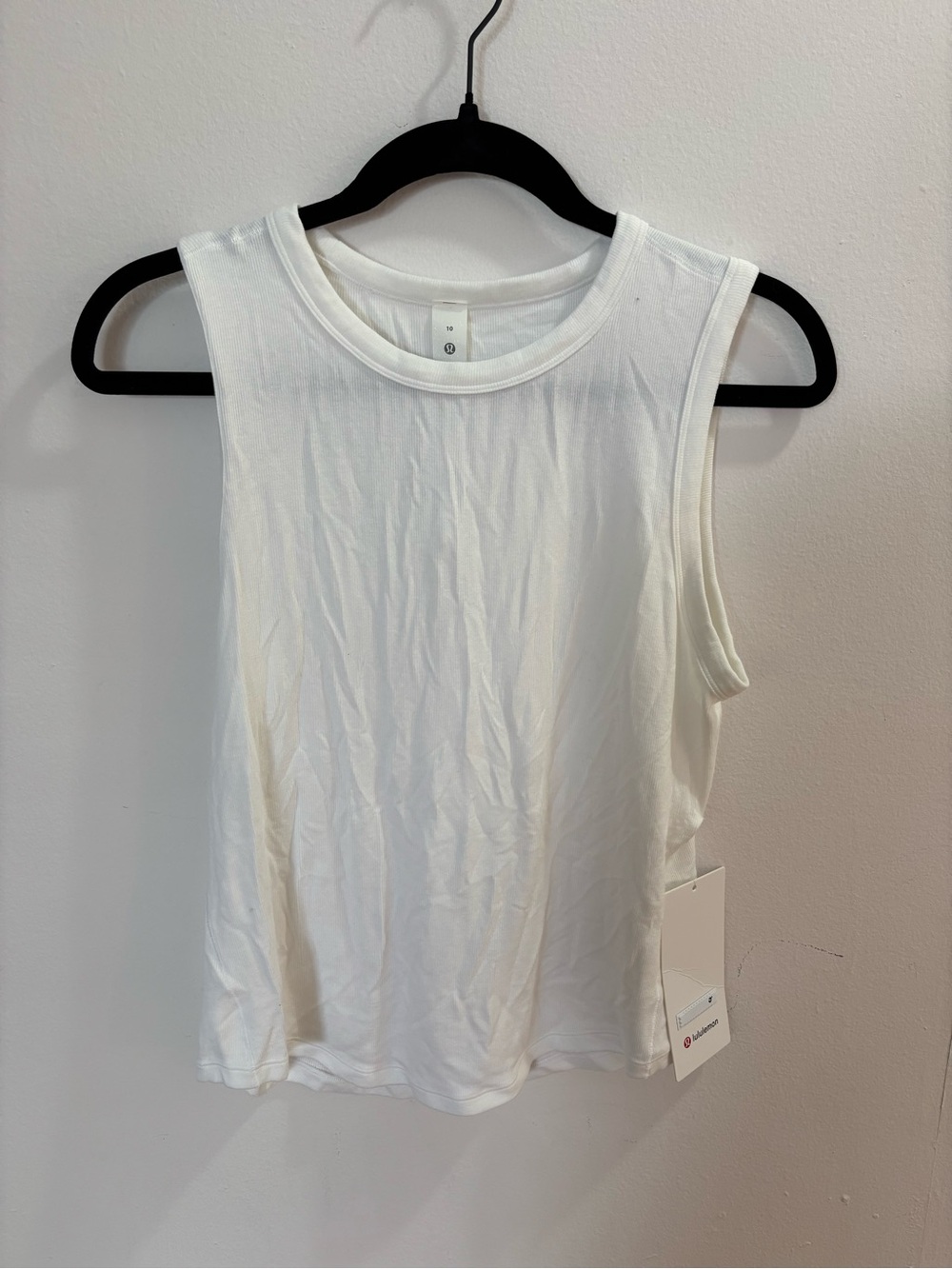 lululemon athletica White Crewneck Tank